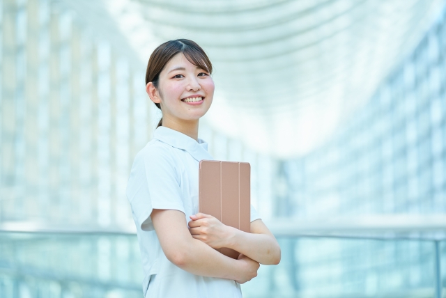 【生野区】「ありがとう」がやりがいに！未経験から始める訪問介護スタッフ